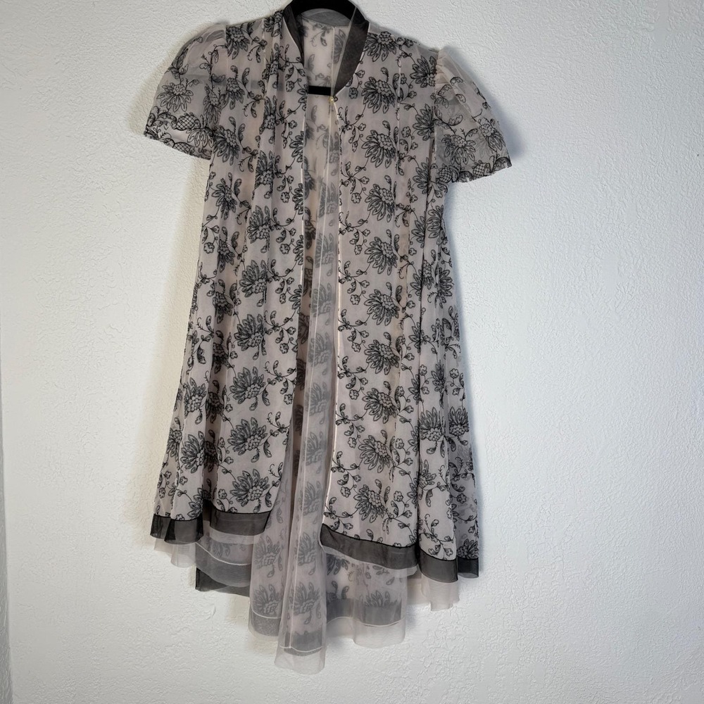 VRG Rogers Run-proof Peach Black Floral Lace Nightgown Robe Set Size 32 Maxi - Picture 8 of 9